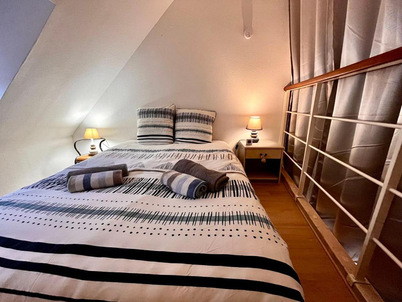 Keraven, Charmante Maisonnette, Piscine Commune 1-4 Personnes Moëlan-sur-Mer エクステリア 写真